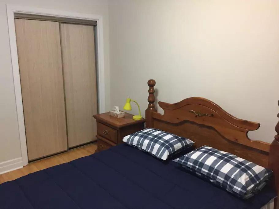 Private Rooms 5 Min Finch West Subway - York University Toronto Eksteriør bilde