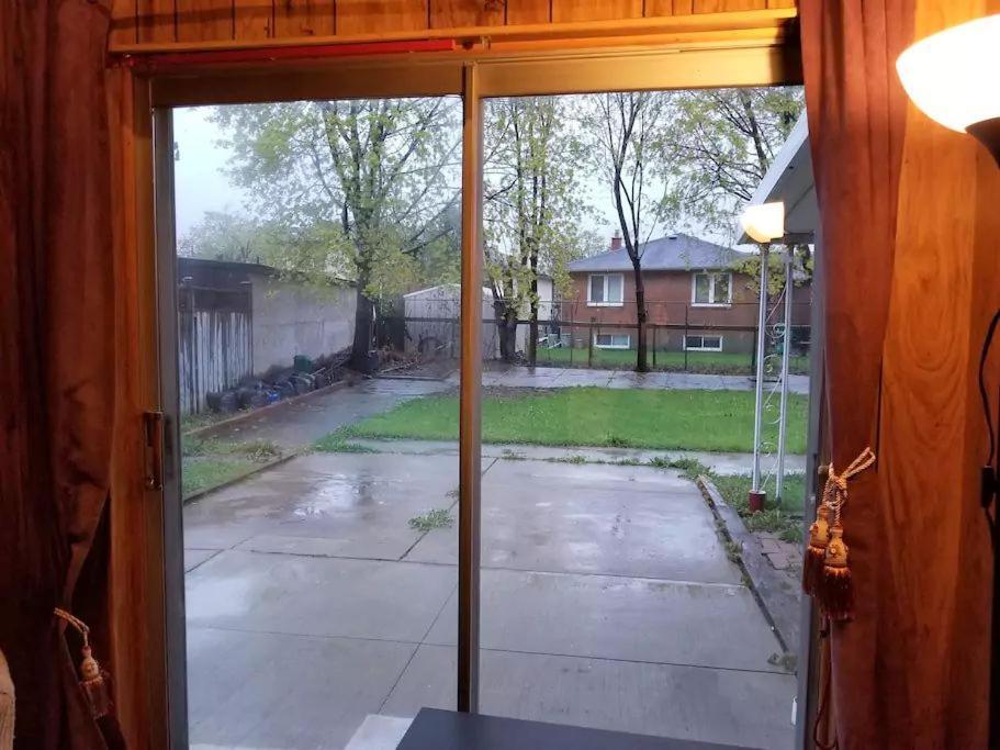 Private Rooms 5 Min Finch West Subway - York University Toronto Eksteriør bilde