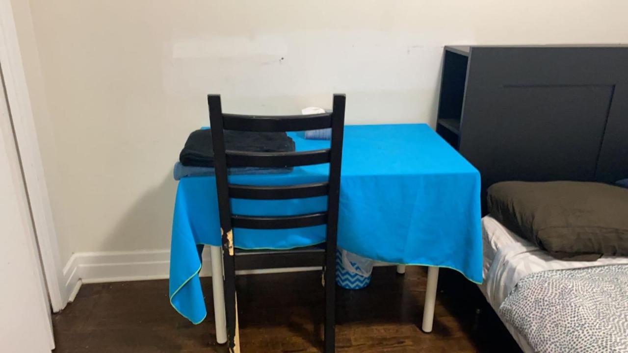 Private Rooms 5 Min Finch West Subway - York University Toronto Eksteriør bilde